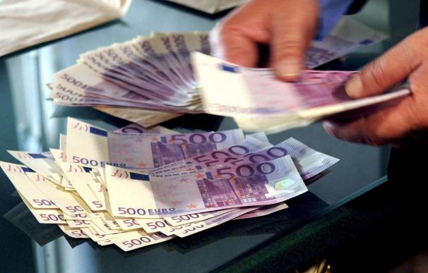 Los inspectores de Hacienda pedirán al Gobierno que prohiba o limite la circulación de billetes de 500 euros porque "no están en la economía real".