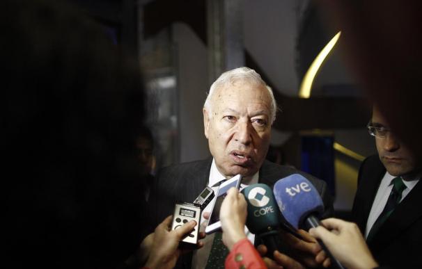 Margallo encuadra las muertes en el Mediterráneo en la "inmigración económica" y rechaza su consideración de asilados