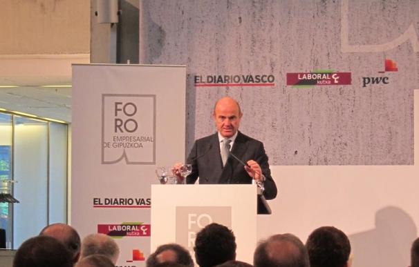 De Guindos afirma que España está "en condiciones" de entrar "en un ciclo de crecimiento" con "mucho empleo"