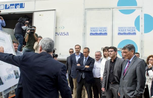 El embajador agradece a Diputación de Valencia y Egevasa el envío de una potabilizadora para los damnificados