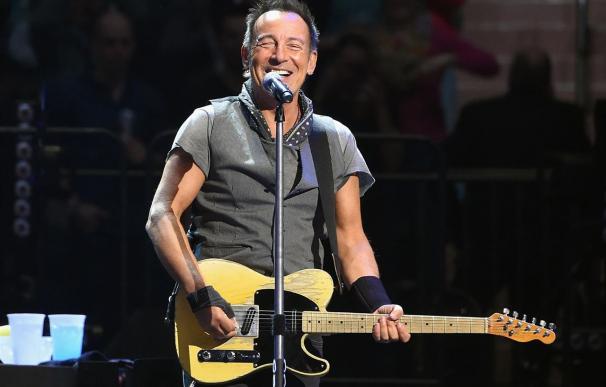 Bruce Springsteen cancela un concierto para defender los derechos del colectivo LGBT