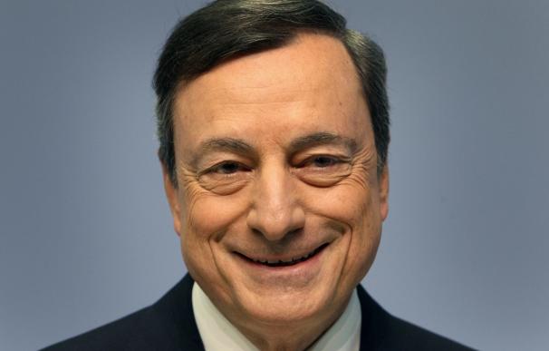 El presidente del Banco Central Europeo Mario Draghi en rueda de prensa el 21 de abril de 2016 / Daniel Roland (AFP)
