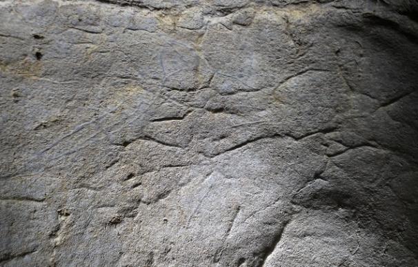 Descubiertos nuevos grabados de arte Paleolítico en la cueva Astuigaña de Zestoa (Guipúzcoa)