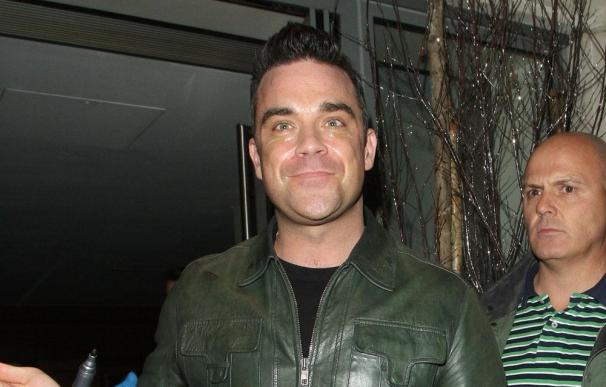 Robbie Williams se queja del alto precio de la vivienda en Londres