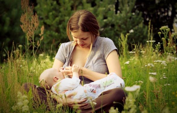 La mastitis infecciosa es una preocupación para las madres pero no supone un riesgo para el bebé durante la lactancia
