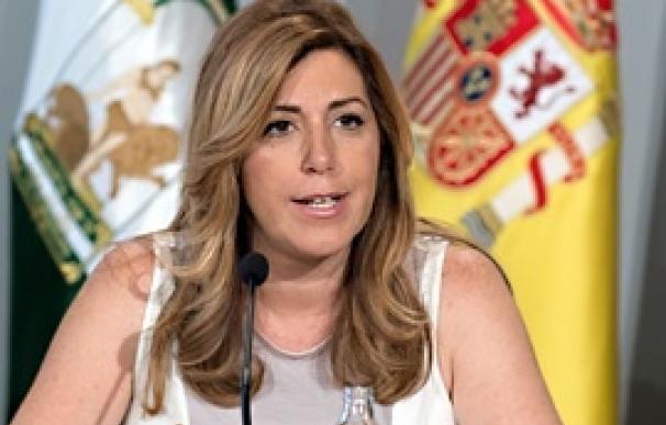 Susana Díaz felicita a Javier Fernández por su toma de posesión como presidente de Asturias