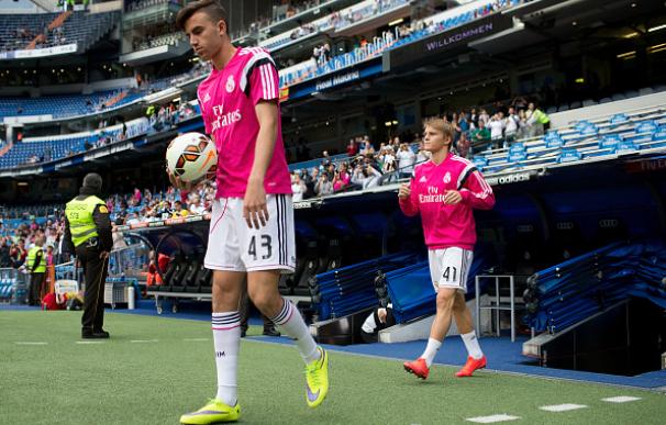 Borja Mayoral (i) y Martin Odegaard (d), jugadores del Real Madrid.