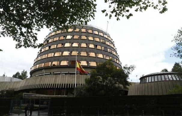 El TC suspende cautelarmente un artículo de la Ley de Hacienda catalana sobre funcionarios