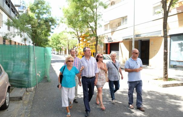 Arrancan en Los Bermejales y la Alameda las obras de los nuevos contratos de conservación urbana