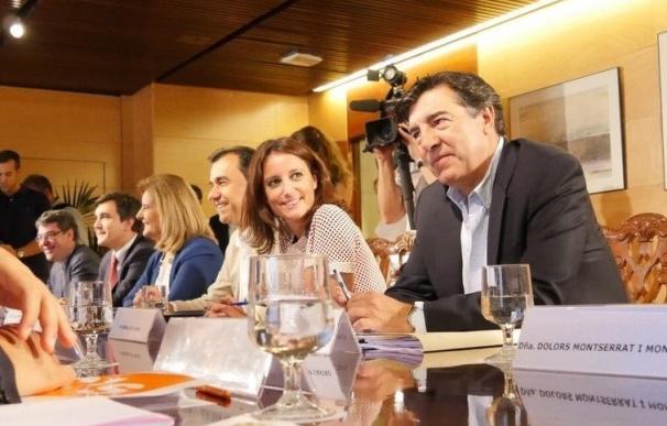 Maíllo (PP), moderadamente optimista ante un acuerdo con C's, critica al PSOE por pensar en elecciones