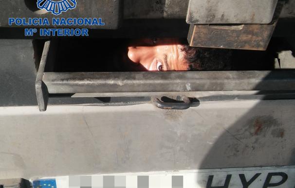Rescatada en Ceuta una inmigrante en el maletero de un turismo tras varias horas soportando altas temperaturas
