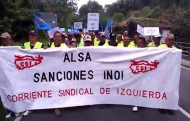 El sindicato CSI protesta por la "represión" hacia trabajadores en una filial de ALSA