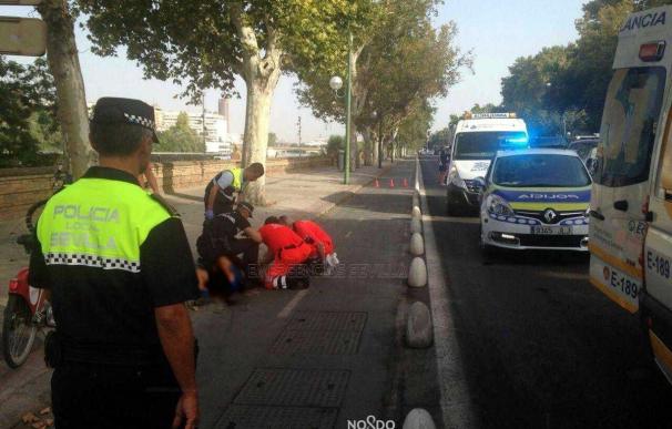 Herido grave un ciclista al colisionar dos bicis en el paseo de las Delicias