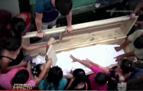 Una hondureña se despierta en su tumba un día después de ser enterrada