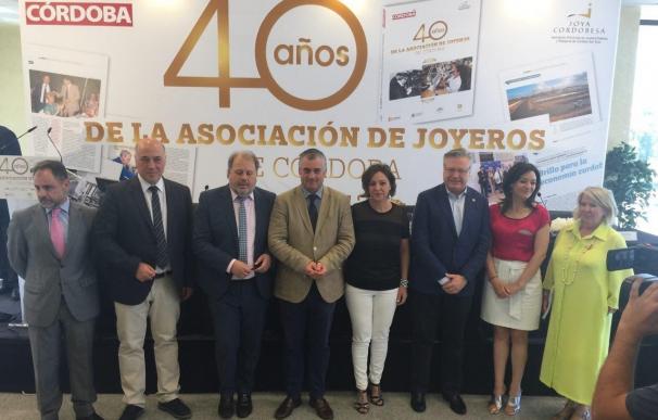 Carnero avanza que la Escuela de Joyería de Córdoba acabará el verano como centro de referencia nacional