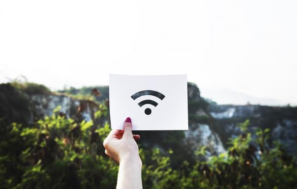 Más de 13.000 hogares de Castilla y León no disponen de conexión a Internet
