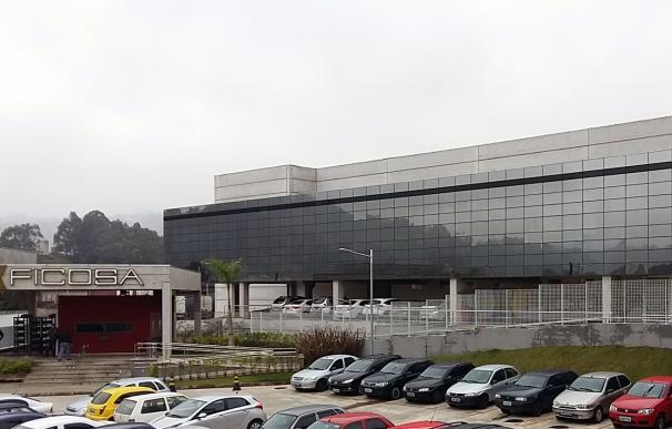 Ficosa abre una nueva planta en Brasil con 13.000 metros cuadrados y 273 trabajadores