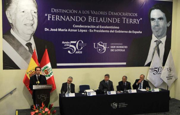 Aznar pide a la comunidad internacional actuar contra el régimen de Venezuela