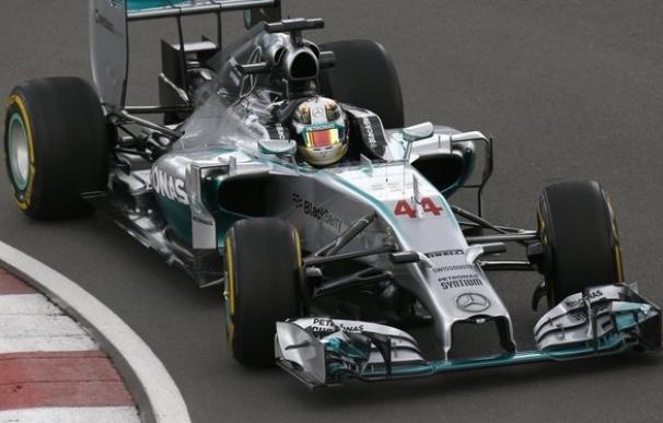 Lewis Hamilton saca el martillo y vuela en Spa