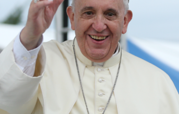 El papa crea una comisión para estudiar posibilidad de que las mujeres sean diaconisas