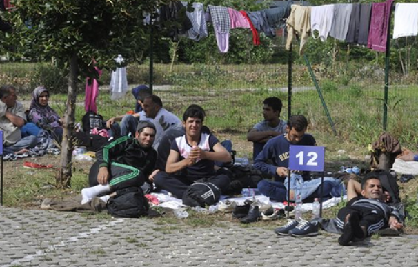 La estación Nyugati, en el corazón de Hungría, empieza a ser un campo de refugiados