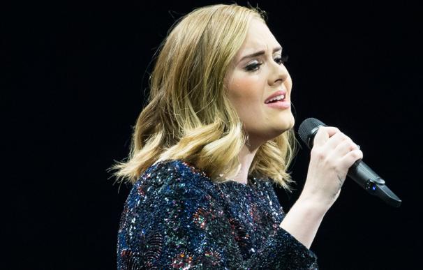 9. Adele ha ganado 80,5 millones de dólares