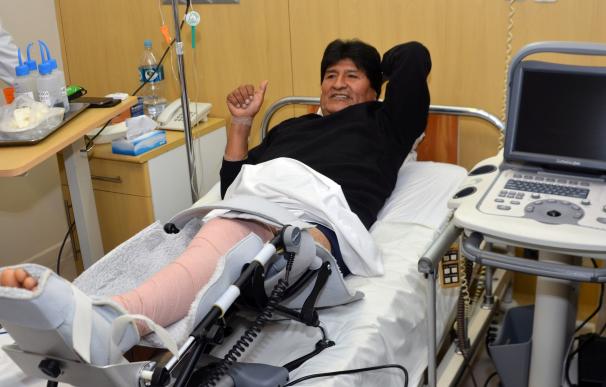 Evo Morales suspende un acto en El Alto por una nueva complicación en la rodilla