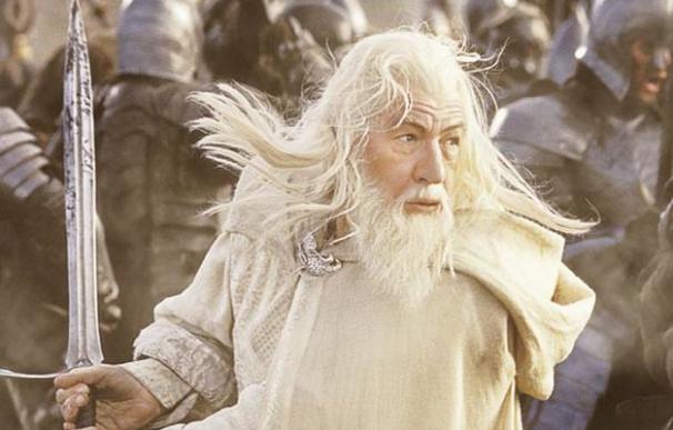 Ian McKellen: "Lo siento mucho, pero Gandalf no hace bodas"