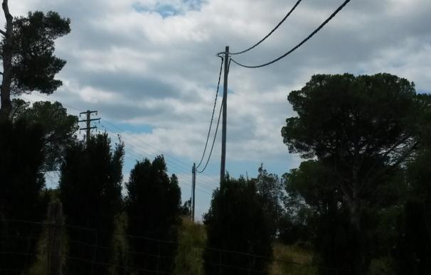 Endesa destina 22.000 euros a renovar la red eléctrica de una urbanización de Lliçà d'Amunt