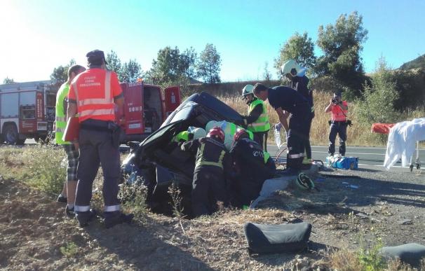 Herida grave una joven de 26 años tras salirse de la vía en Egües (Navarra)