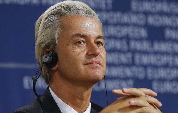 El líder de partido xenófobo holandés quiere ocupar escaño en su país y en PE