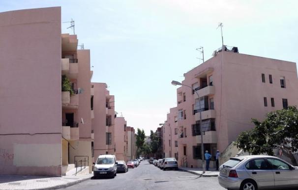 Junta adjudica obras de rehabilitación para 106 viviendas de La Fuentecica por más de un millón de euros