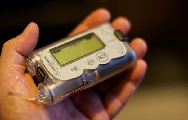 Un correcto uso de las bombas de insulina en niños diabéticos previene riesgos durante los viajes