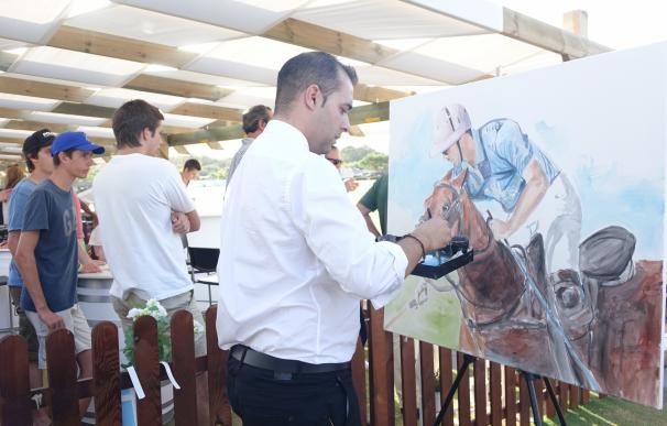 Las exposiciones de Víctor Jerez en Santa María Polo Club atraen a cientos de personas