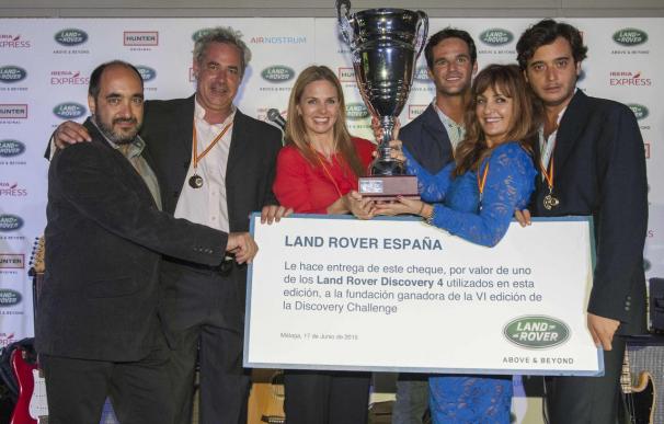 Genoveva Casanova y José Bono, vencedores del VI Land Rover Discovery Challenge