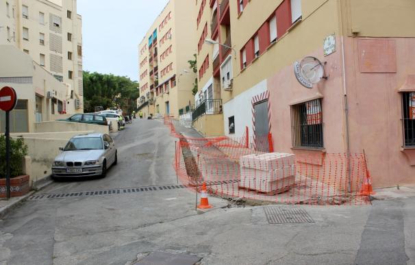 Ayuntamiento de Estepona comienza los trabajos previos al plan municipal de asfaltado en más de 20 calles