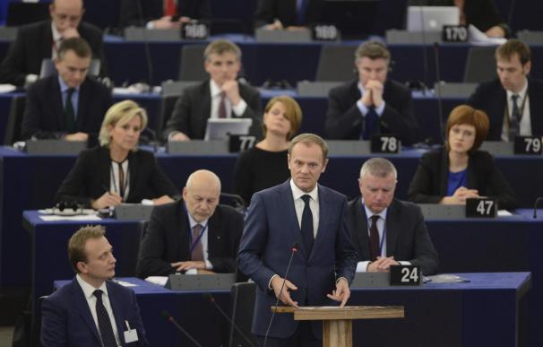Tusk reclama a la Eurocámara aprobar el registro de pasajeros europeo
