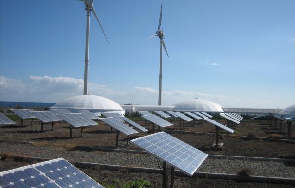 Científicos de Canarias elaborarán los requisitos técnicos para proyectos de sostenibilidad energética en Cabo Verde