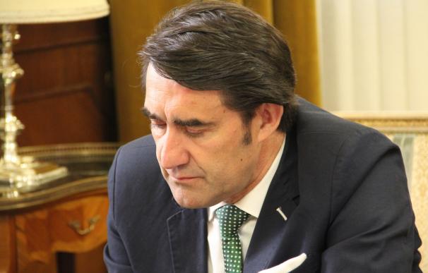 Suárez-Quiñones llama a "no permanecer impasibles" y denunciar "a quienes queman el monte"