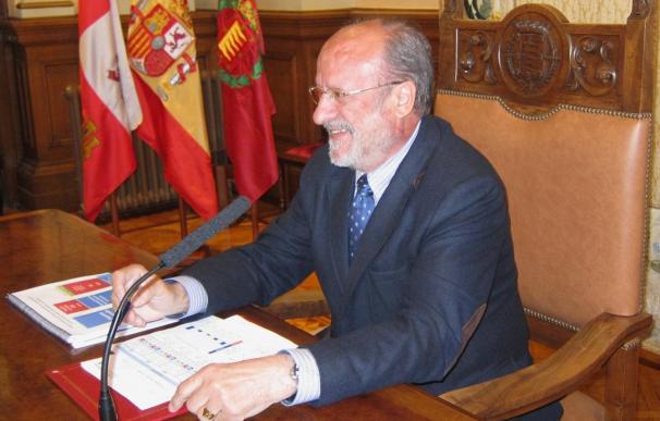 El candidato del PP a la alcaldía de Valladolid, Francisco Javier León de la Riva.