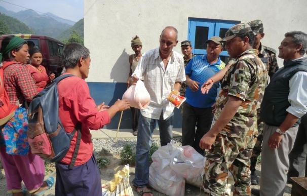 Educanepal espera atender a 15.000 afectados por el terremoto hasta finales de mayo
