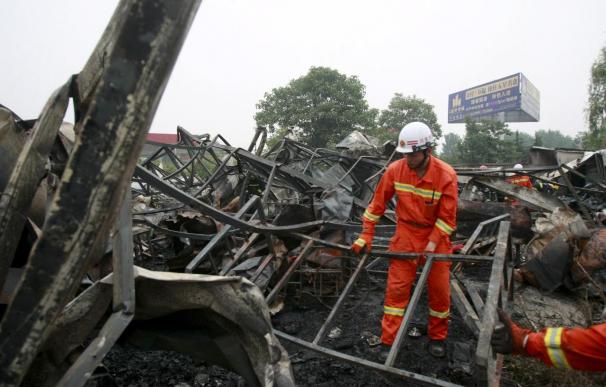 Mueren al menos 38 personas a causa de un incendio en una residencia de ancianos en China