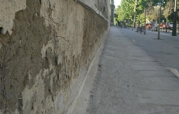 Denuncian el deterioro del histórico muro de San Pascual, dos años después de comunicárselo a Patrimonio
