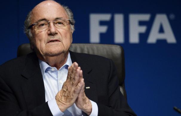 Fue elegido presidente de la FIFA por quinta vez consecutiva.