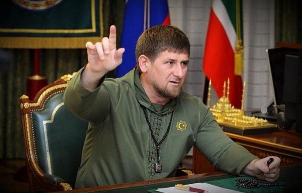 El presidente de Chechenia defiende que las esposas tengan prohibido usar Whatsapp