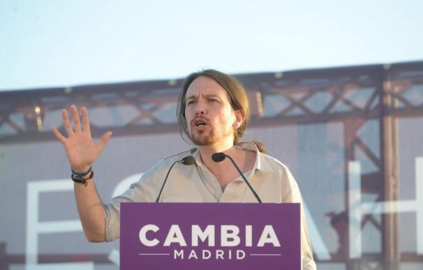 Iglesias dice que a Podemos le "encantaría" abstenerse, pero el PSOE-A tiene que aceptar sus condiciones