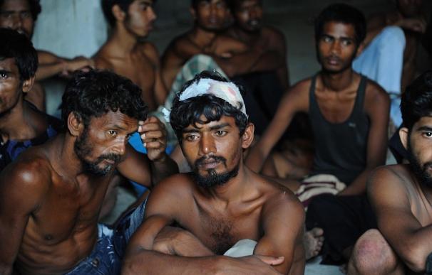 Un grupo de inmigrantes rohingya