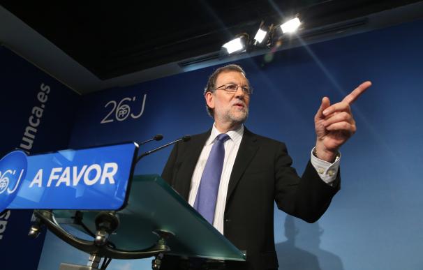 Rajoy explicará mañana a los líderes europeos que su primera opción de Gobierno pasa por el PSOE