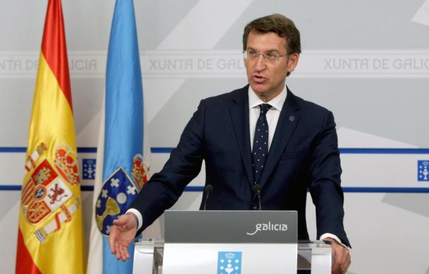 Feijóo confía en Rajoy para "reconstruir" los votos perdidos y afea que otros barones no hagan "autocrítica"