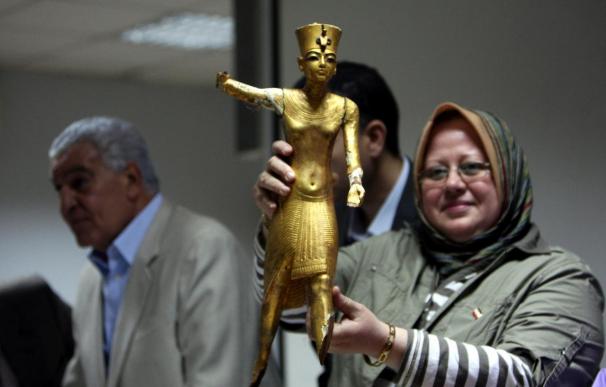 Encuentran en el metro cairota cuatro piezas robadas del ajuar de Tutankamón